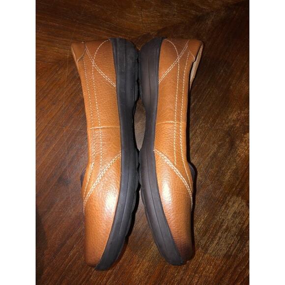 Comfortiva Align Brown Ombre Tip Comfort Leather Loafer / Flats 6.5W - Picture 3 of 8